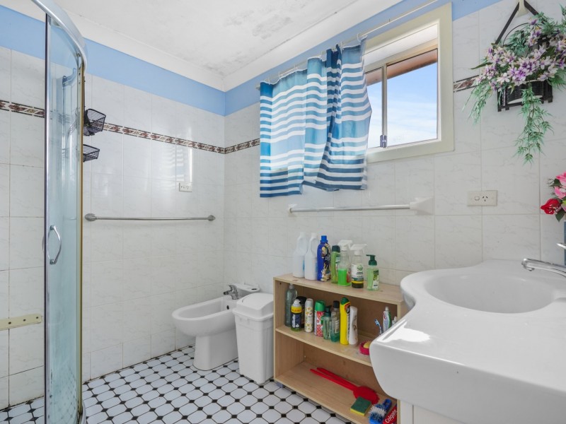 64A Carlisle Street, Ingleburn NSW 2565