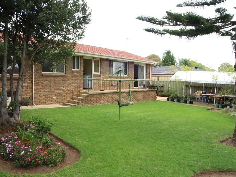 4 Irene Place, Ingleburn NSW 2565