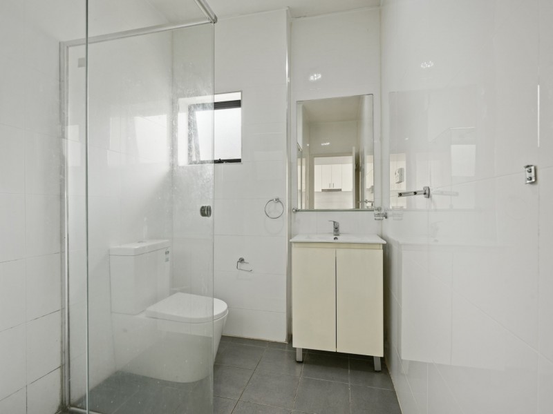 11/26-28 Third Avenue, Macquarie Fields NSW 2564