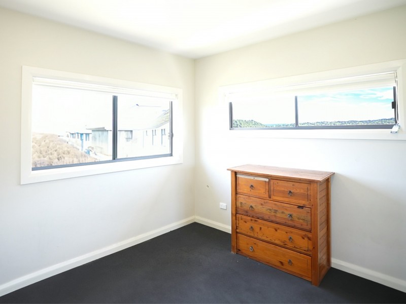 11/26-28 Third Avenue, Macquarie Fields NSW 2564