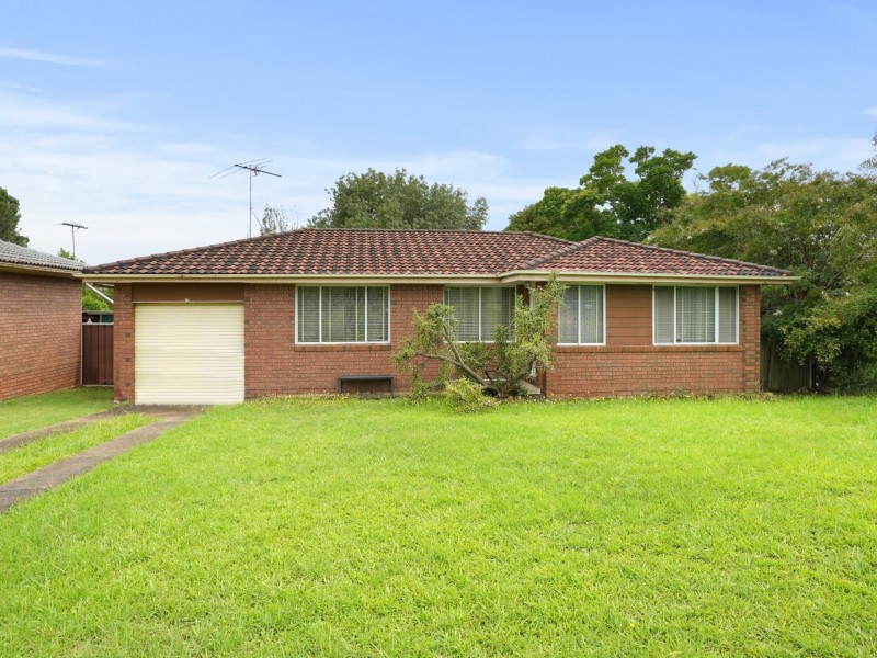23 Wheeler Place, Minto NSW 2566