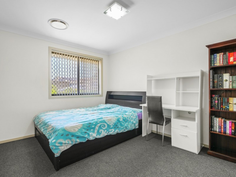 30B Guernsey Avenue, Minto NSW 2566