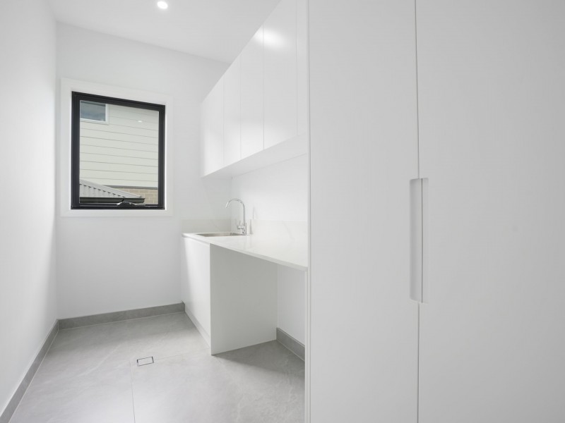 10 Meeson Street, Claymore NSW 2559