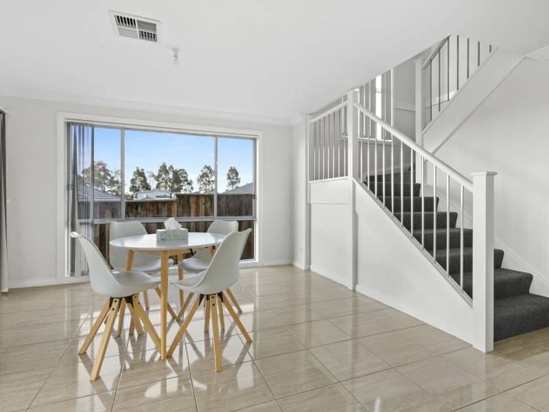 76 Pendergest Avenue, Minto NSW 2566