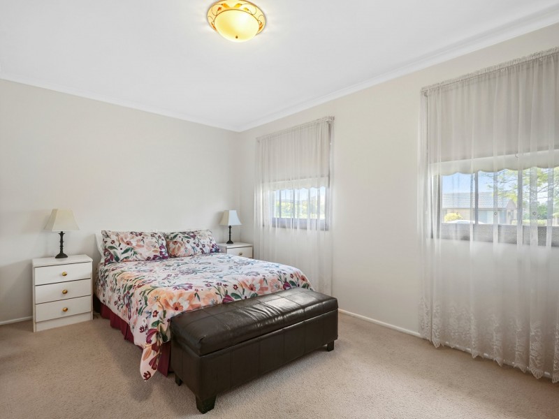 1 Leven Place, St Andrews NSW 2566