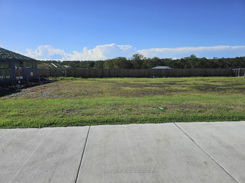 172 Settlers Boulevard, Chisholm NSW 2322