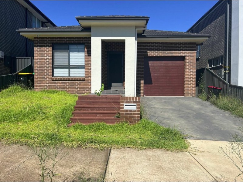 18 Gurner Avenue, Austral NSW 2179