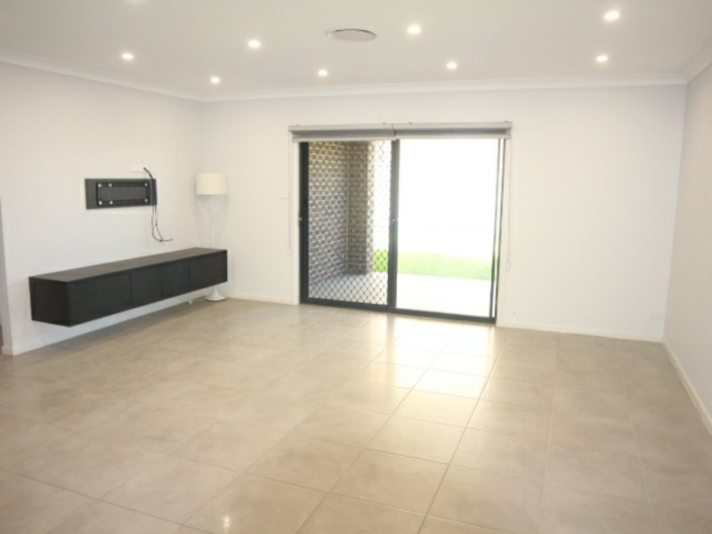 18 Gurner Avenue, Austral NSW 2179