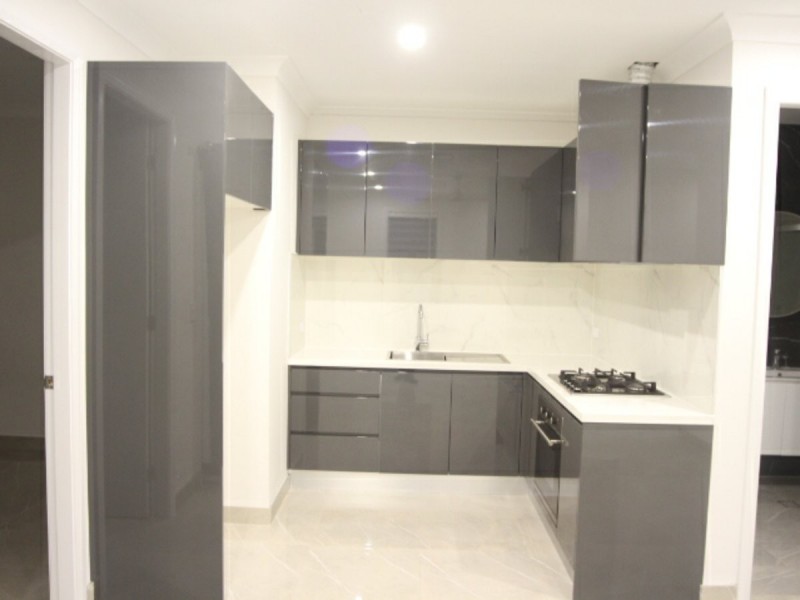 28A Solomon St, Campbelltown NSW 2560