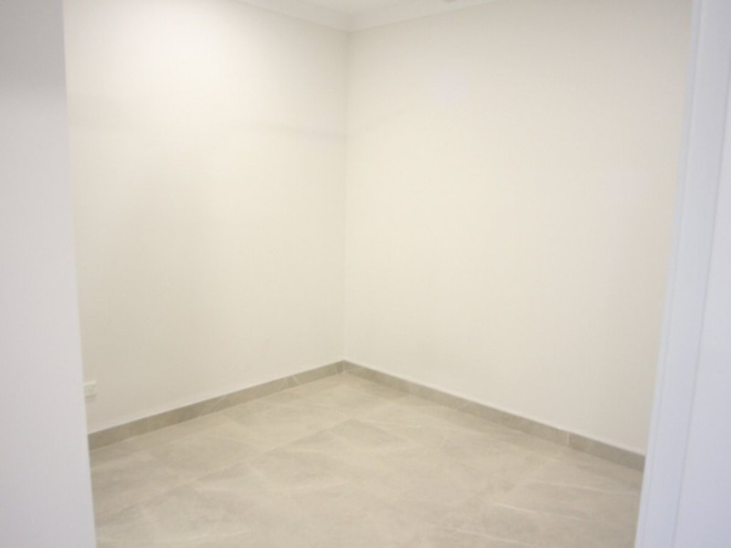 28A Solomon St, Campbelltown NSW 2560