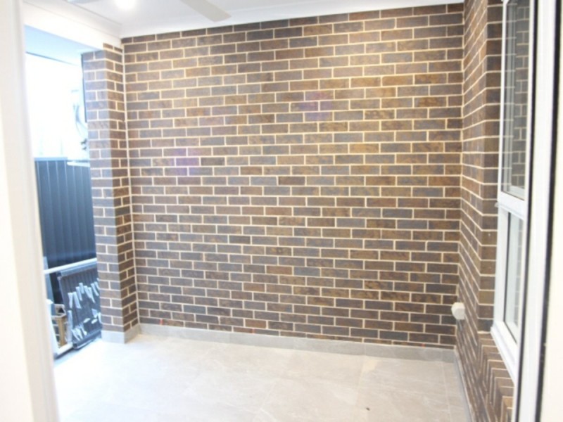 28A Solomon St, Campbelltown NSW 2560