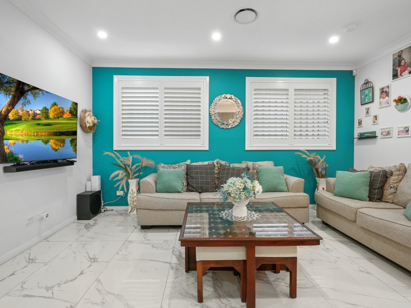 11 Botany Street, Gregory Hills NSW 2557