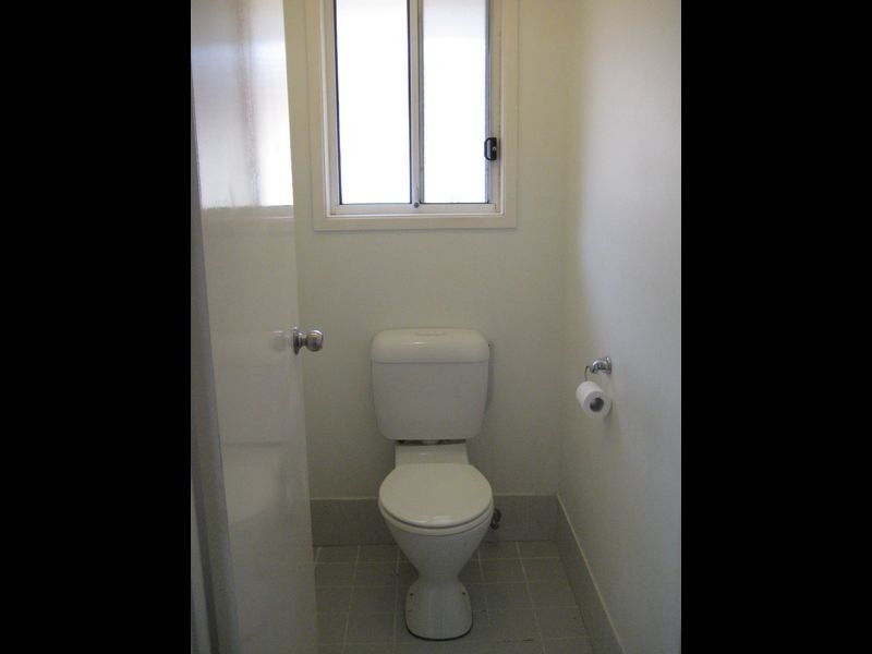 30 Downes Crescent, Currans Hill NSW 2567
