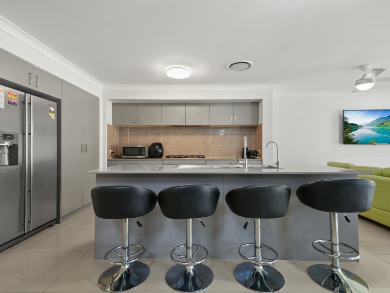 30B Guernsey Avenue, Minto NSW 2566