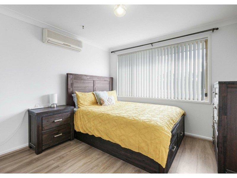 UNIT1 1 MACQUARIE ROAD, Ingleburn NSW 2565