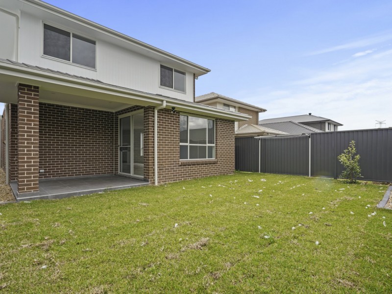 70 Ingall Loop, Catherine Field NSW 2557