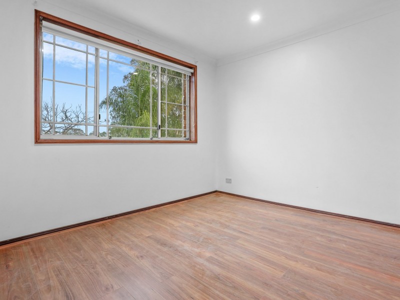 11/3 Packard Close, Ingleburn NSW 2565