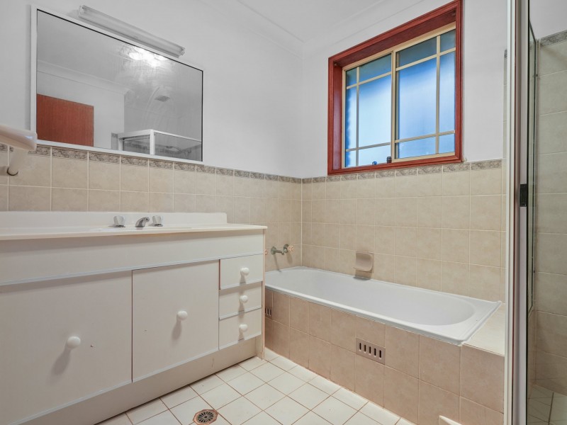 11/3 Packard Close, Ingleburn NSW 2565