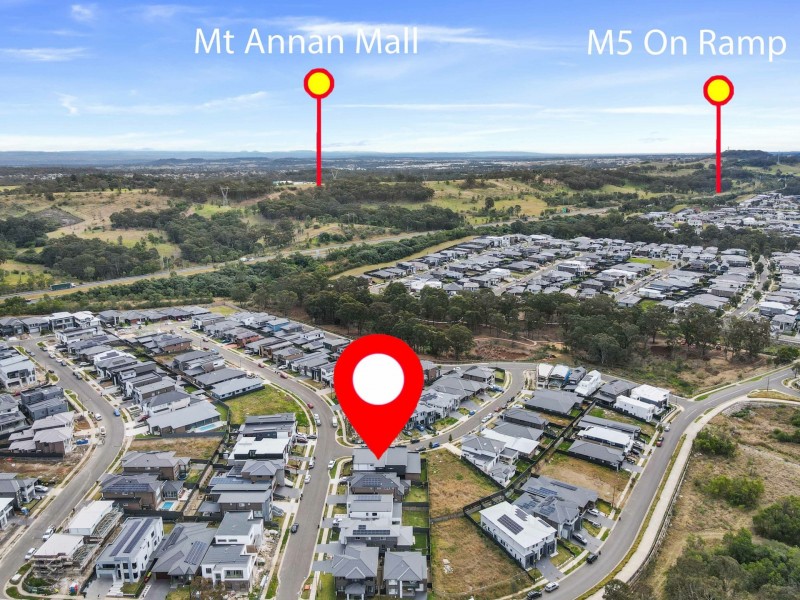 8 Chinnoks Avenue, Campbelltown NSW 2560