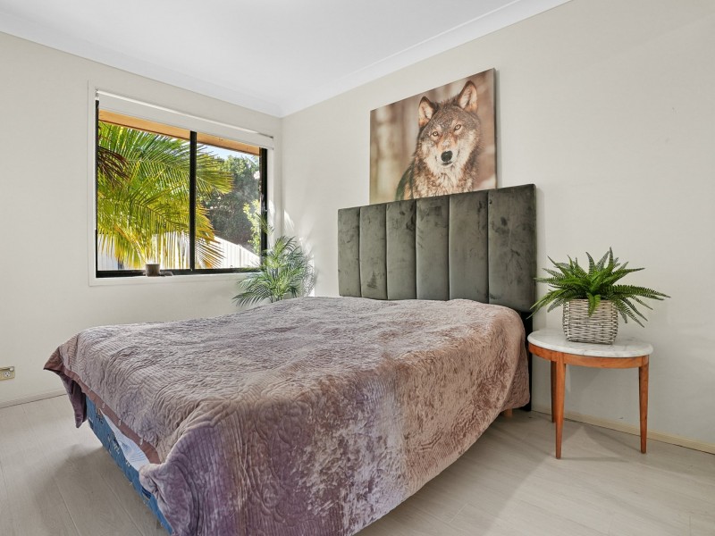 14 Clark Place, Minto NSW 2566