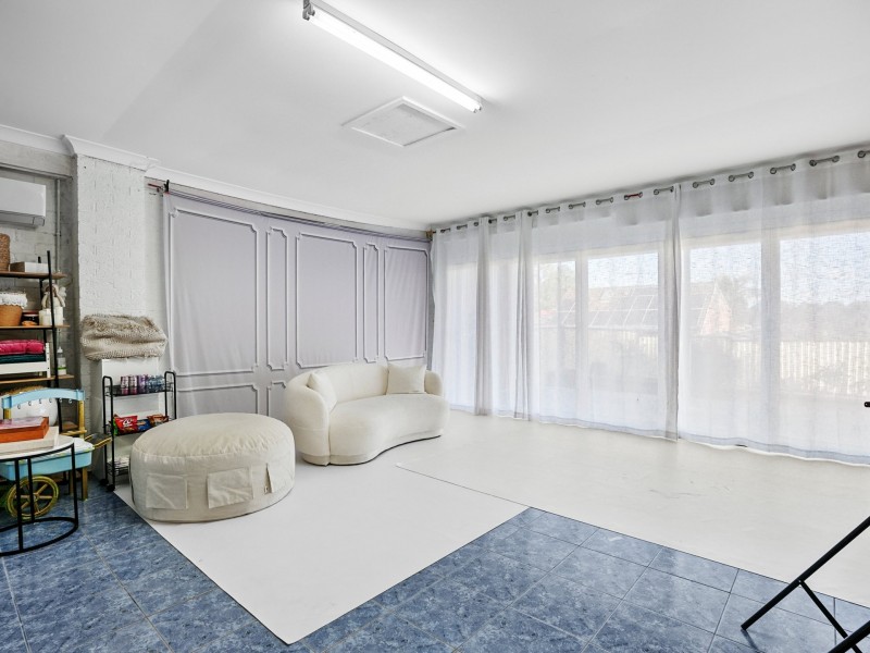 14 Clark Place, Minto NSW 2566