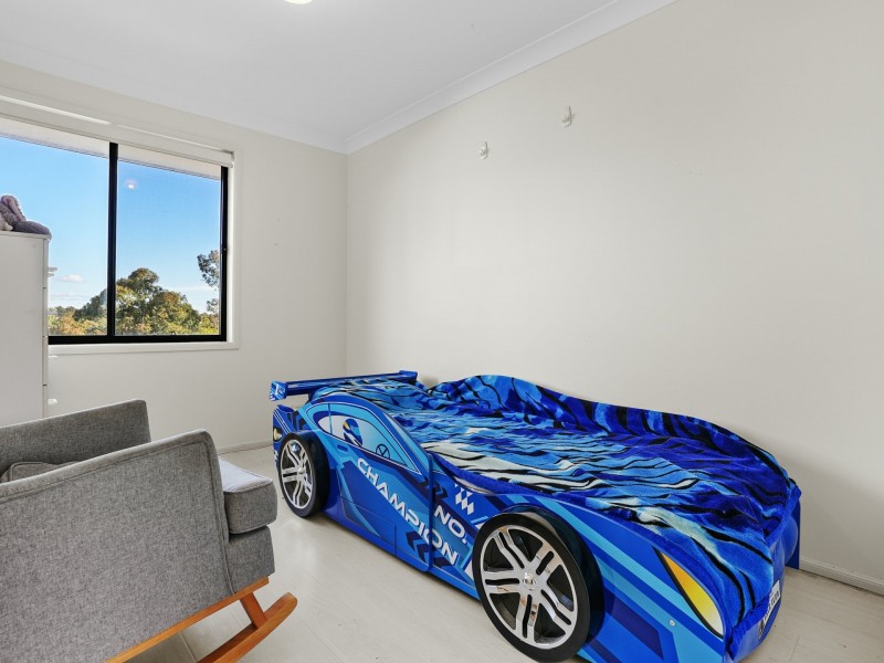 14 Clark Place, Minto NSW 2566