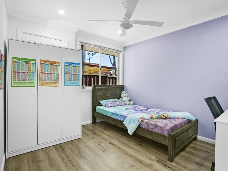 17 Petunia Place, Macquarie Fields NSW 2564