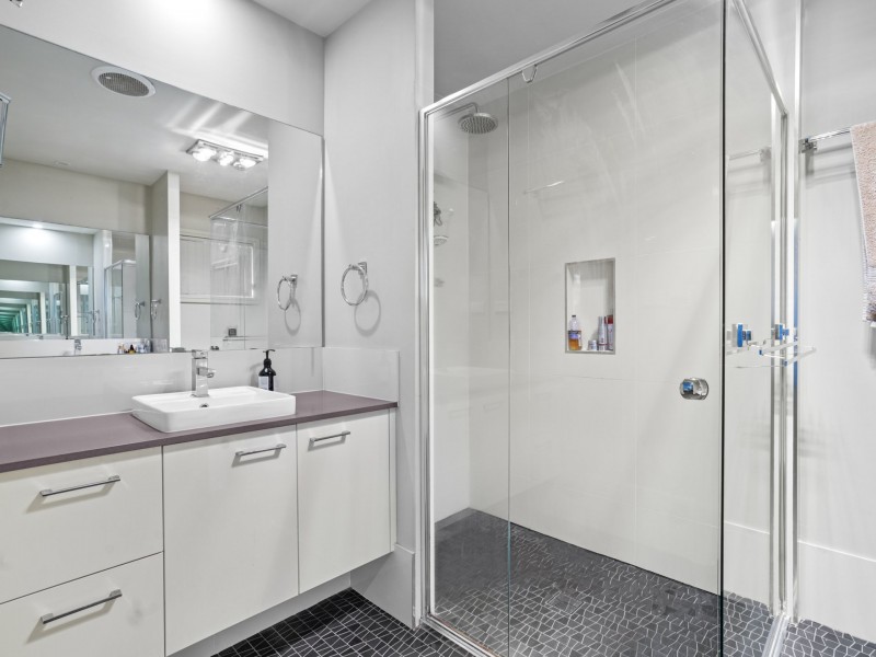 35 Mermaid crescent, Glenfield NSW 2167