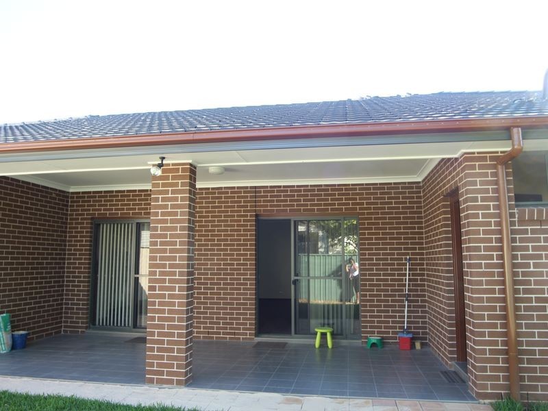 15 Matthews Square, Ingleburn NSW 2565