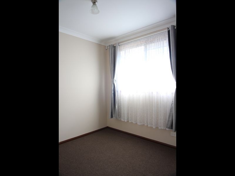 15 Matthews Square, Ingleburn NSW 2565