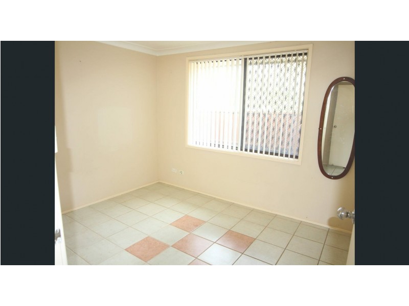 1 Kylie Place, Ingleburn NSW 2565