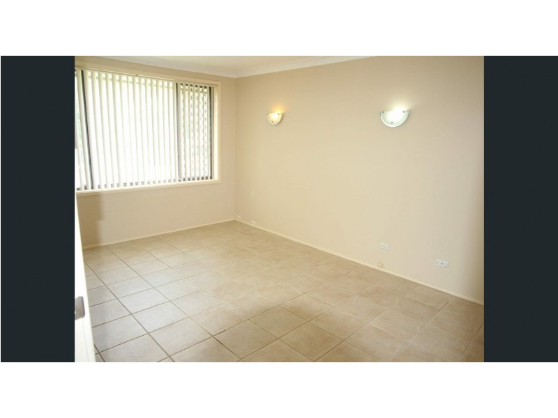 1 Kylie Place, Ingleburn NSW 2565