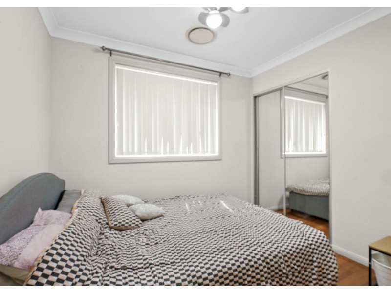 69B Oxford Road, Ingleburn NSW 2565