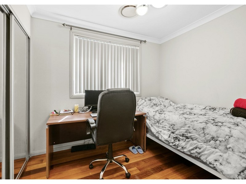 69B Oxford Road, Ingleburn NSW 2565