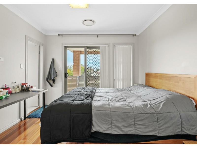 69B Oxford Road, Ingleburn NSW 2565