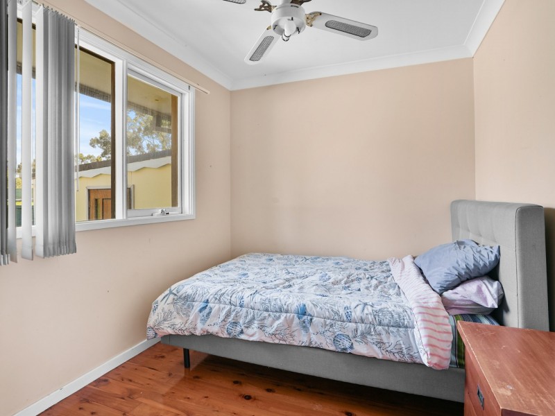 15 Ballantrae Drive, St Andrews NSW 2566