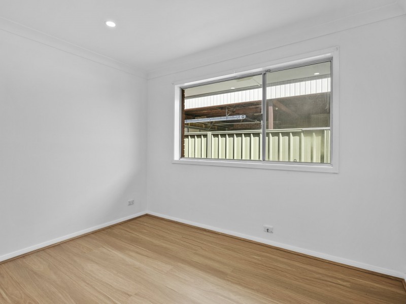 5 Treelands Avenue, Ingleburn NSW 2565