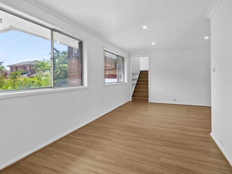 5 Treelands Avenue, Ingleburn NSW 2565