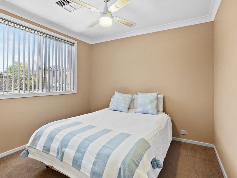 19 Broom Place, St Andrews NSW 2566