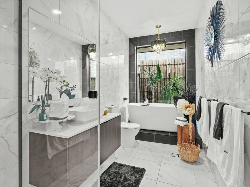 62 Maidenhair Avenue, Denham Court NSW 2565