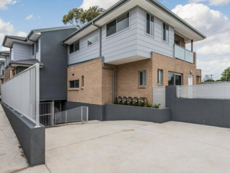 3/24 Blackwood Avenue, Casula NSW 2170