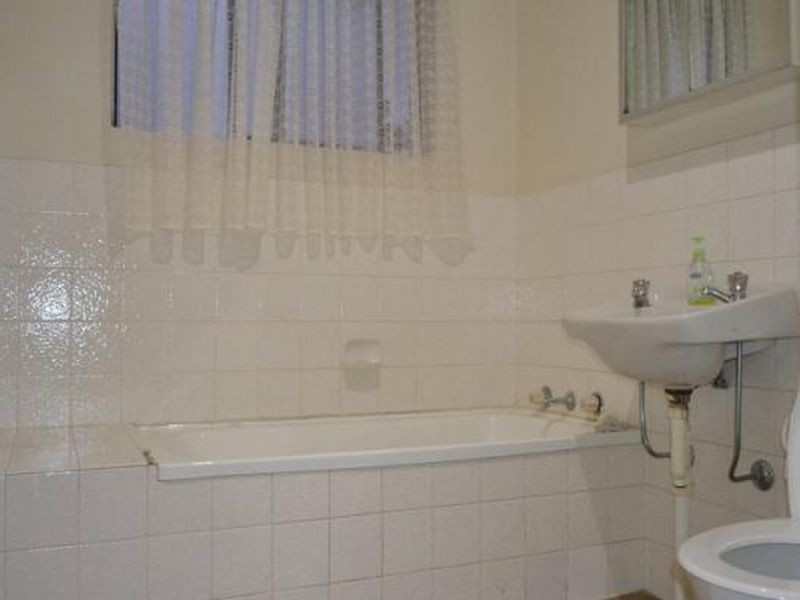 12/9-13 Surry Street, Minto NSW 2566