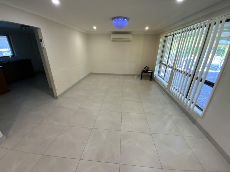 5 Whistler Avenue, Ingleburn NSW 2565