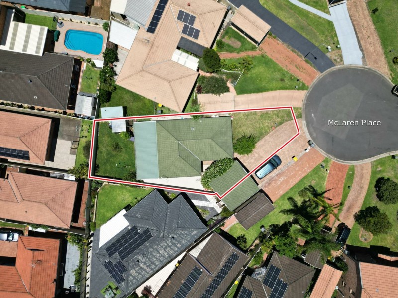 24 Mclaren Place, Ingleburn NSW 2565