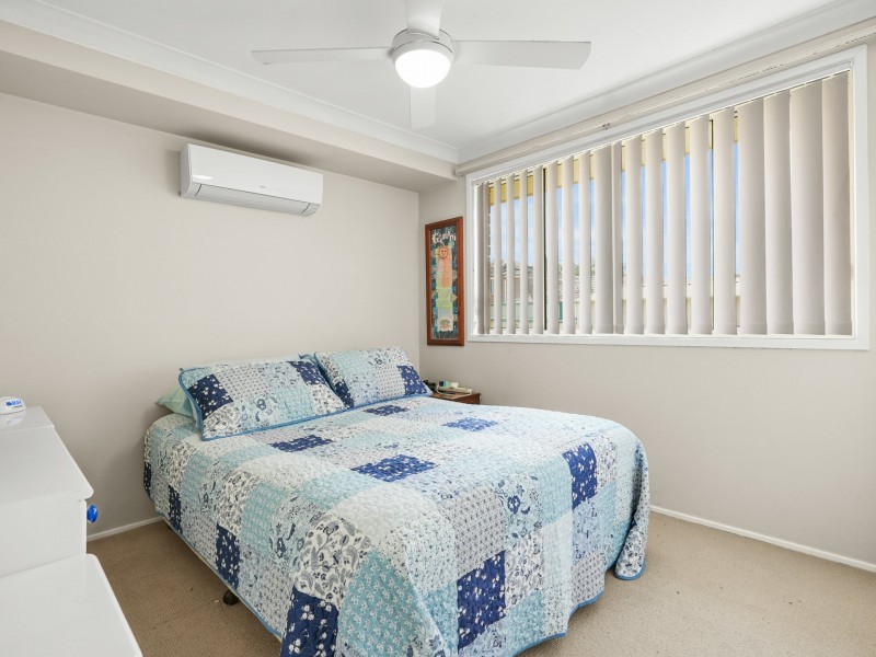 14 Lysander Avenue, Rosemeadow NSW 2560