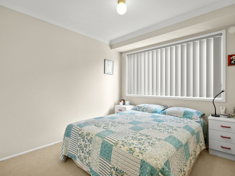 14 Lysander Avenue, Rosemeadow NSW 2560