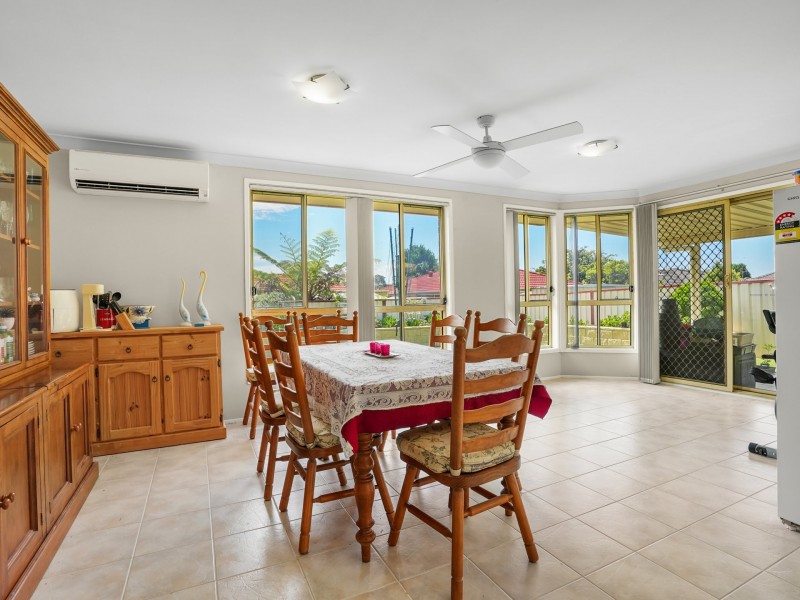 14 Lysander Avenue, Rosemeadow NSW 2560