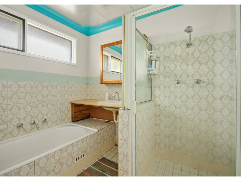 10 Bradley Street, Ingleburn NSW 2565