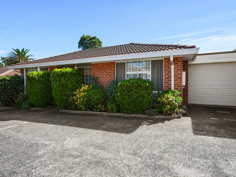 2/164 Cumberland Road, Ingleburn NSW 2565