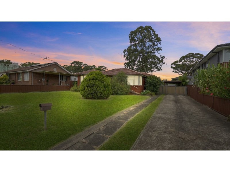 19 Durham Street, Minto NSW 2566